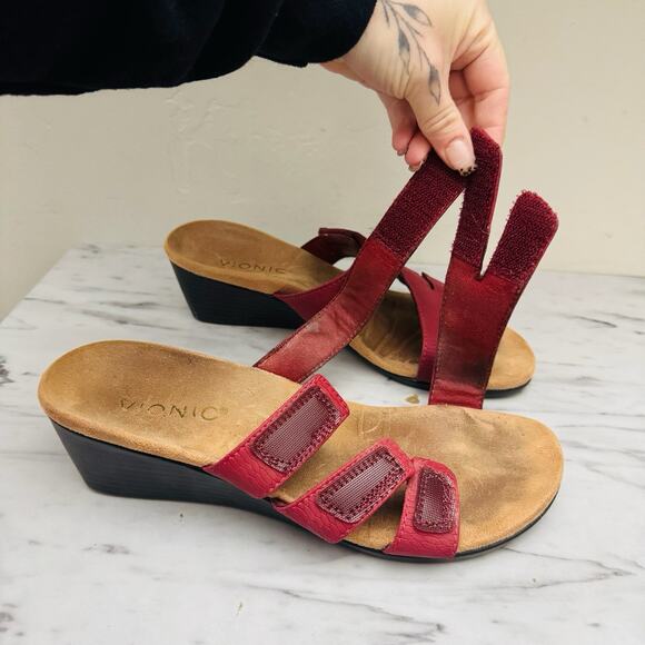 Vionic Park Deanna Red Leather Slide Sandals Women’s Size 6.5 - Picture 9 of 11